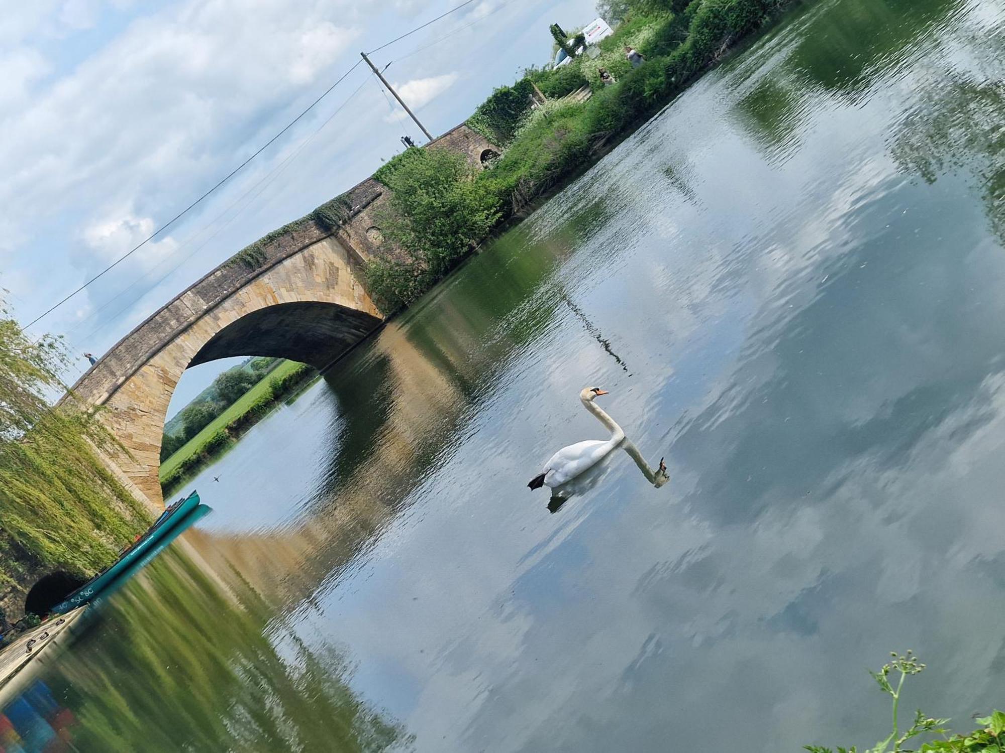 The Riverside Lechlade Exterior foto